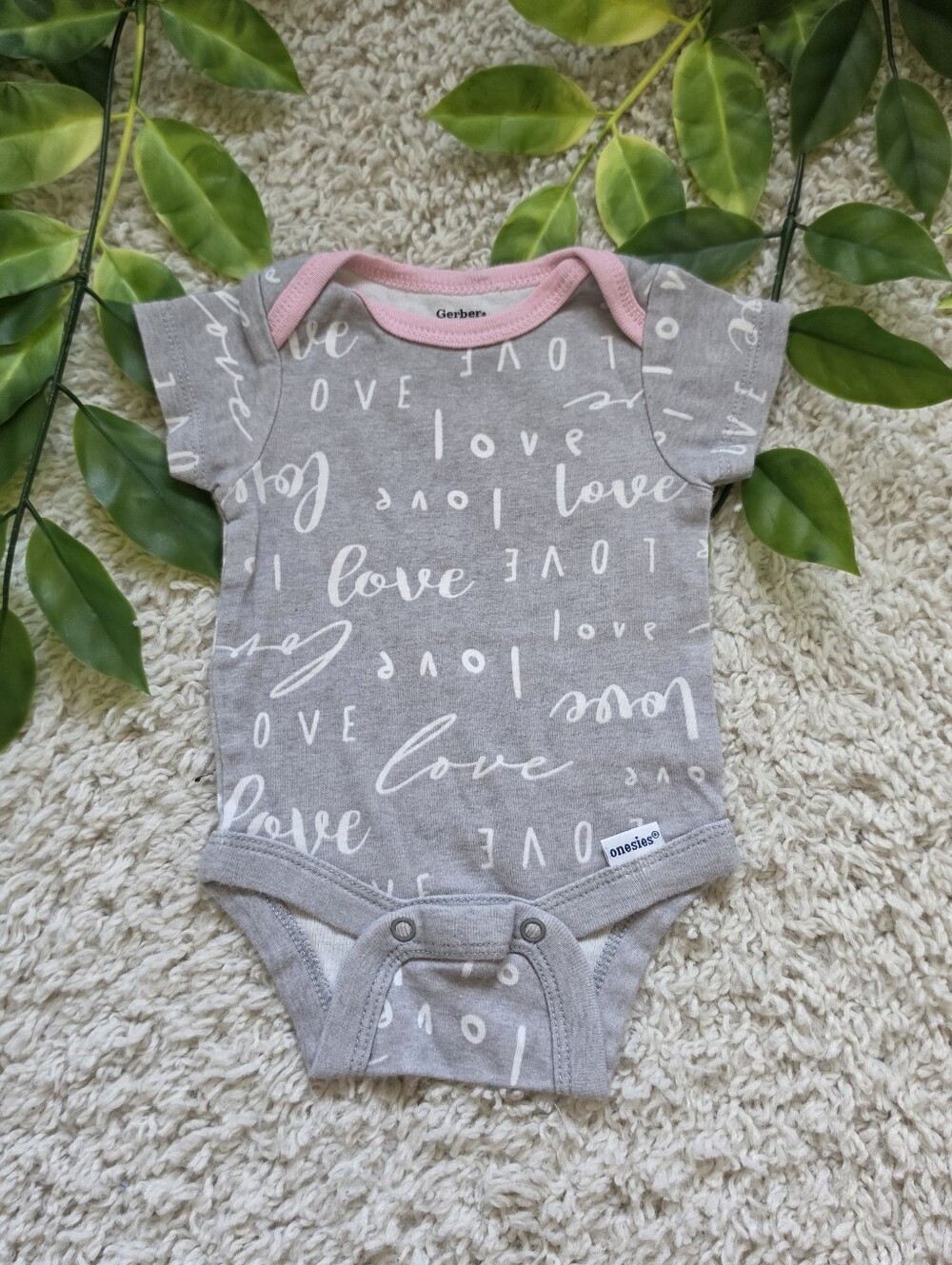 Baby Girl 'Love' Onesie (Newborn)